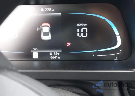 2025 Hyundai Elantra Sel Sport из США, поврежденный, VIN KMHLM4DG4SU022381